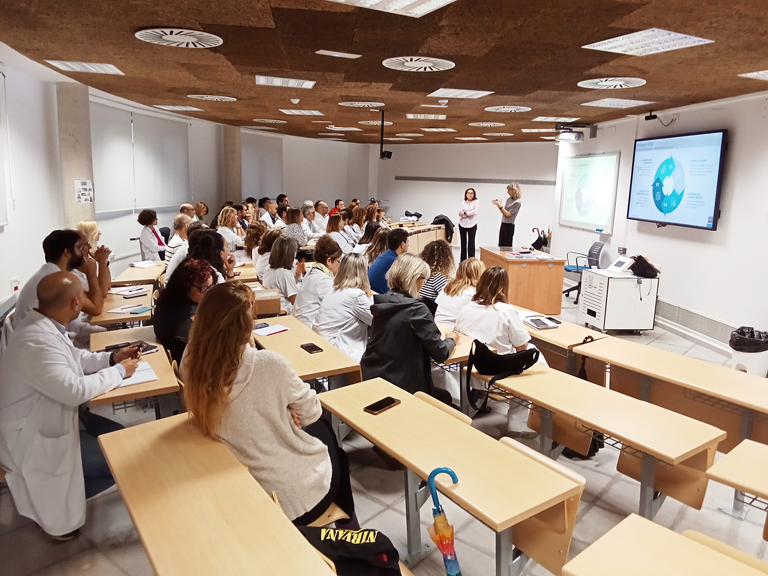 Presentación en el Hospital General del proyecto piloto de implantación de la Historia Clínica Única el pasado mes de octubre