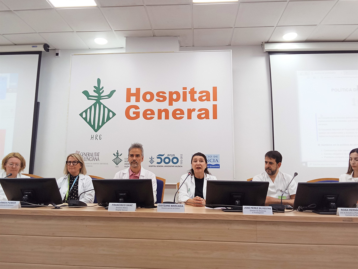 Acto de bienvenida a los nuevos residentes de 2025