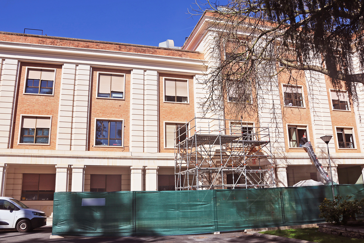 Obras planta de hospitalización en el pabellón B