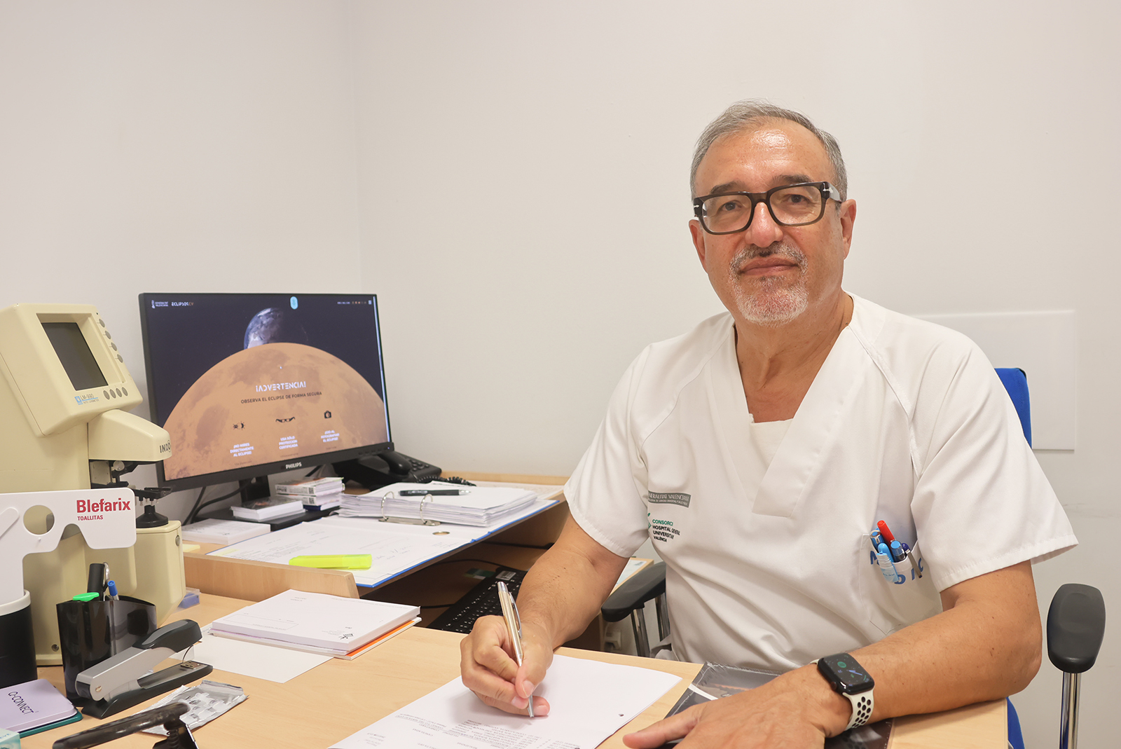 Oftalmólogo José Pinós sobre el eclipse